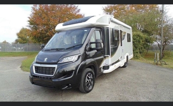 Rent this Bailey motorhome for 4 people in Doagh from £145.00 p.d. - Goboony