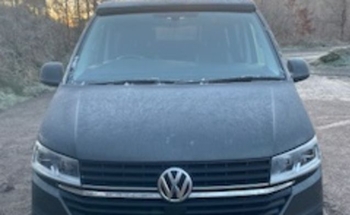 Rent this Volkswagen motorhome for 4 people in Stirling from £85.00 p.d. - Goboony