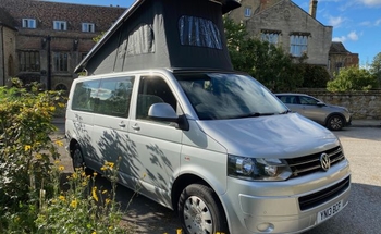 Rent this Volkswagen motorhome for 4 people in Cambridgeshire from £139.00 p.d. - Goboony