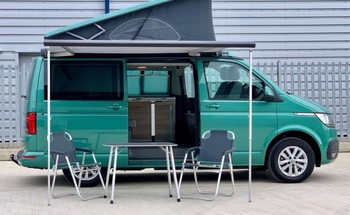 Rent this Volkswagen motorhome for 4 people in Greater London from £110.00 p.d. - Goboony