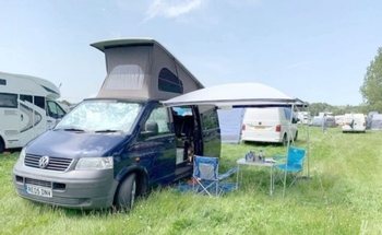 Rent this Volkswagen motorhome for 4 people in Little Milton from £81.00 p.d. - Goboony