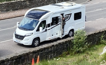 Rent this Fiat motorhome for 4 people in Derbyshire from £86.00 p.d. - Goboony