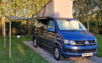 Rent this Volkswagen motorhome for 4 people in King's Heath from £81.00 p.d. - Goboony