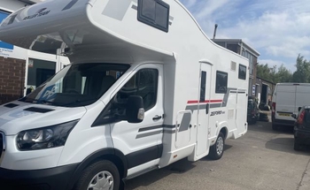 Rent this Fiat motorhome for 6 people in Sheffield from £164.00 p.d. - Goboony