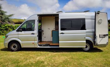 Rent this Volkswagen motorhome for 3 people in Cerne Abbas from £133.00 p.d. - Goboony