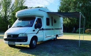 Rent this Autotrail motorhome for 4 people in West Sussex from £91.00 p.d. - Goboony