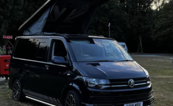 Rent this Volkswagen motorhome for 4 people in Greater London from £103.00 p.d. - Goboony