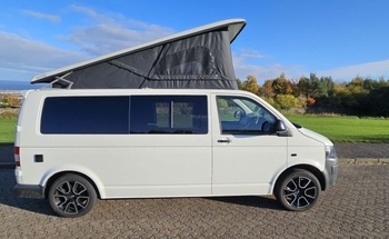 Rent this Volkswagen motorhome for 4 people in Edinburgh from £97.00 p.d. - Goboony