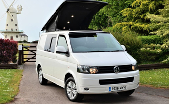 Rent this Volkswagen motorhome for 4 people in Barry from £145.00 p.d. - Goboony