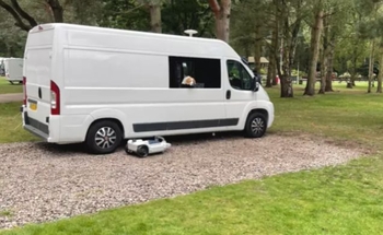 Rent this Fiat motorhome for 4 people in Scotter from £97.00 p.d. - Goboony