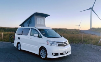 Rent this Toyota motorhome for 4 people in Gartachoil from £97.00 p.d. - Goboony
