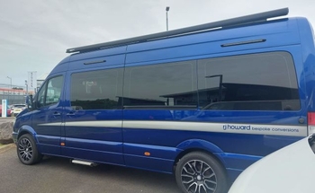 Rent this Mercedes-Benz motorhome for 3 people in North Ayrshire Council from £127.00 p.d. - Goboony