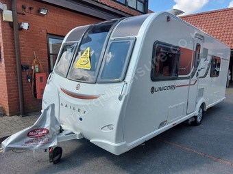 Bailey Unicorn Valencia, 4 Berth, (2015) Used Touring Caravan for sale