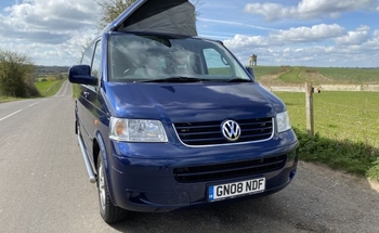 Rent this Volkswagen motorhome for 4 people in Bishop's Tachbrook from £70.00 p.d. - Goboony
