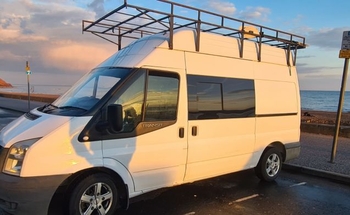 Rent this Ford motorhome for 4 people in Devon from £67.00 p.d. - Goboony