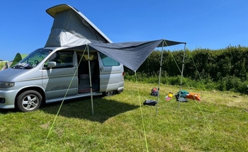 Rent this Mazda motorhome for 6 people in Chudleigh from £73.00 p.d. - Goboony