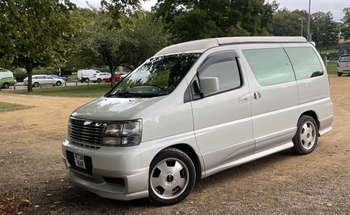 Rent this Nissan motorhome for 4 people in Grove from £85.00 p.d. - Goboony