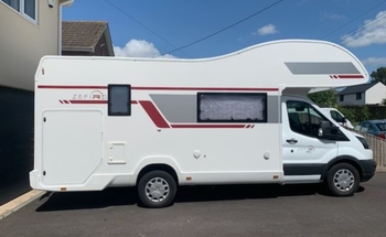 Rent this Ford motorhome for 6 people in Wiltshire from £97.00 p.d. - Goboony