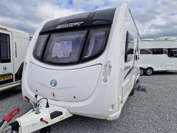 Swift Challenger 480, 2 Berth, (2011) Used Touring Caravan for sale