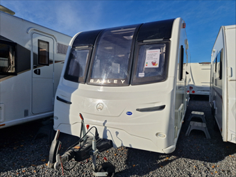 Bailey Uncorn Vigo, 4 Berth, (2018) Used Touring Caravan for sale