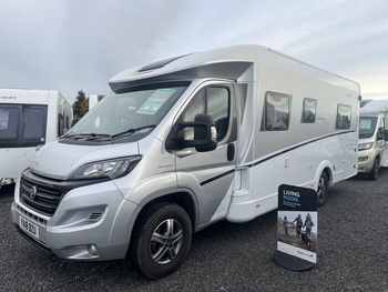 Dethleffs Advantage 7051 EB, 3 Berth, (2018) Used Motorhomes for sale