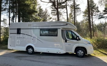 Rent this Fiat motorhome for 4 people in Bishop's Hull from £133.00 p.d. - Goboony