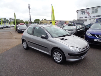 Peugeot 206, (2004)  Towing Vehicles for sale in Eastbourne