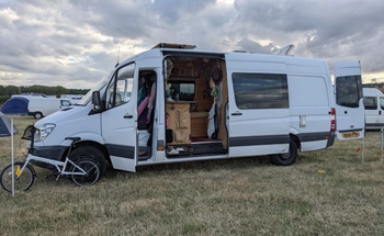Rent this Mercedes-Benz motorhome for 3 people in Bristol City from £97.00 p.d. - Goboony