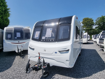 Bailey Unicorn Cadiz, 4 Berth, (2018) Used Touring Caravan for sale