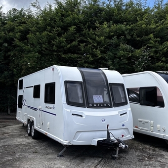 Bailey Phoenix, 6 berth, (2019) Used - Good condition Touring Caravan for sale