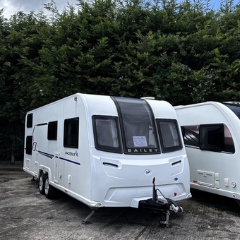 Bailey Phoenix 760, 6 berth, (2019) Used - Good condition Touring Caravan for sale