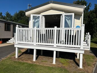 Willerby sierra, > 7 berth, (2013) Used - Good condition Static Caravans for sale