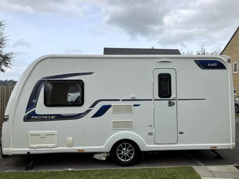 Coachman Pastiche 460, 2 berth, (2016) Used - Good condition Touring Caravan for sale