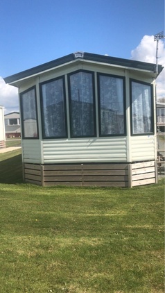 Willerby Aspen, > 7 berth, (2007) Used - Good condition Static Caravans for sale