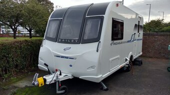 Bailey Pegasus Genoa GT70, 2 berth, (2018) Used - Good condition Touring Caravan for sale