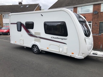 Swift Challenger 480, 2 berth, (2012) Used - Good condition Touring Caravan for sale