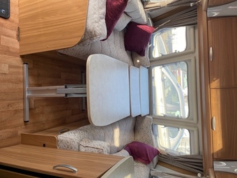 Lunar Clubman SE, 4 berth, (2012) Used - Good condition Touring Caravan for sale