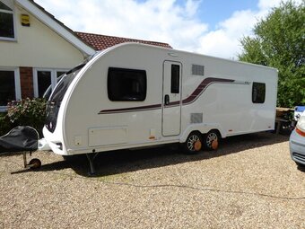 Swift Challenger 635, 4 berth, (2017) Used - Good condition Touring Caravan for sale