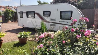 Swift Challenger se 580, 4 berth, (2014) Used - Good condition Touring Caravan for sale