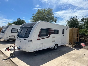 Coachman Pastiche 520, 3 berth, (2019) Used - Good condition Touring Caravan for sale