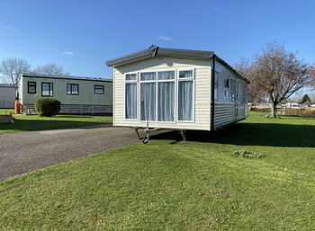 Willerby Avonmore, 2 berth, (2015) Used - Good condition Static Caravans for sale