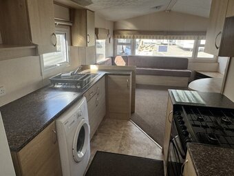 Delta Kingfisher ** First Time Buyers Choice ** Double glazed & Heated ** Park with bar and heated pool, 6 berth, (2013) Used - Good condition Static Caravans for sale