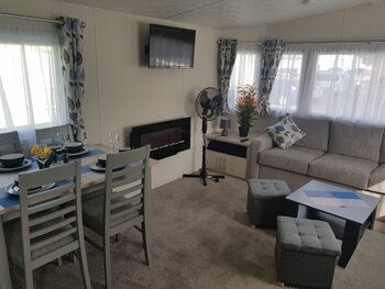 Delta Wadhurst, > 7 berth, (2022) Used - Good condition Static Caravans for sale