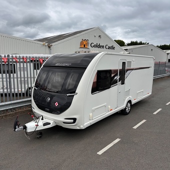 Swift Conqueror 580, 4 berth, (2018) Used - Good condition Touring Caravan for sale