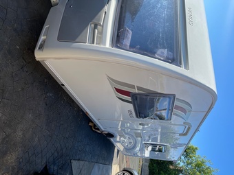 Lunar Venus 550/4, 4 berth, (2015) Used - Good condition Touring Caravan for sale