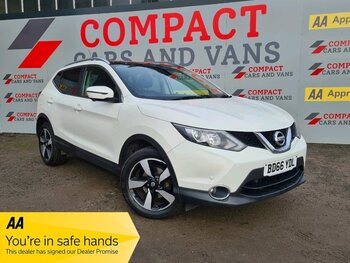 Nissan Qashqai, (2016) Used - Average condition for age Towing Vehicles for sale in Wales