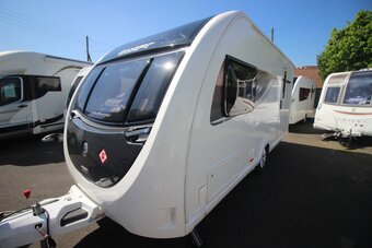 Swift Challenger 480, 2 berth, (2019) Used - Good condition Touring Caravan for sale