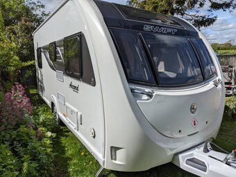 Swift Swift Accord 510 Fixed Bed 4 Berth 2021 Silver Edition 6.5 mtr length, 4 berth, (2021) Used - Good condition Touring Caravan for sale