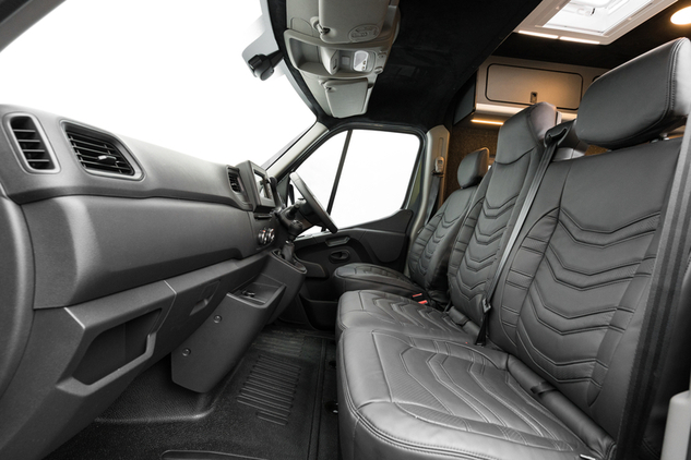 Ford Transit Custom Campervan 2021 - Roamer Lux - Sterling Automotive  Campervans And Motorhomes