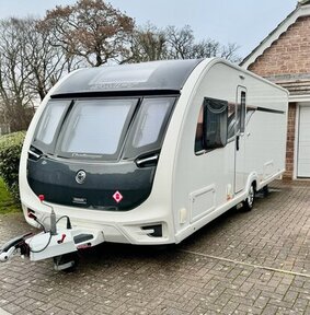Swift CHALLENGER 580, 4 berth, (2018) Used - Good condition Touring Caravan for sale